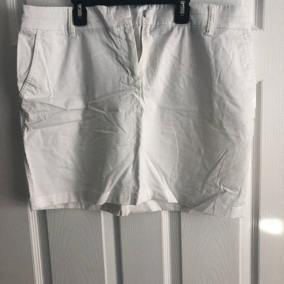 Mini skirt - Picture 3 of 5